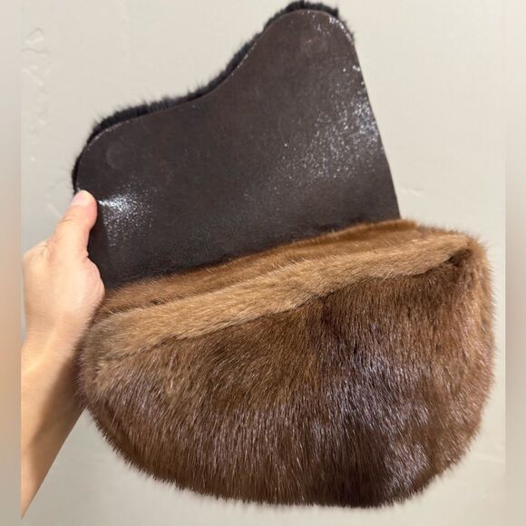 Brown Real Mink Fur Handmade Asymmetric Saddle Bag/Bumbag/Crossbody & 2 Straps - Picture 10 of 16